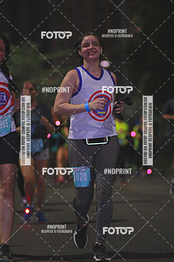 Buy your photos of the eventNight Run 2019 - Pop - Rio de Janeiro on Fotop