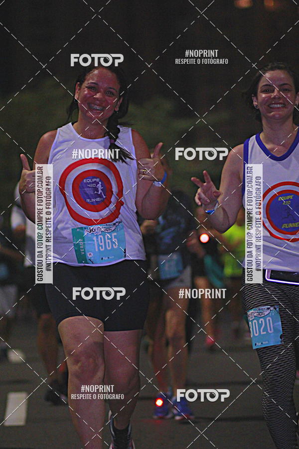 Buy your photos of the eventNight Run 2019 - Pop - Rio de Janeiro on Fotop