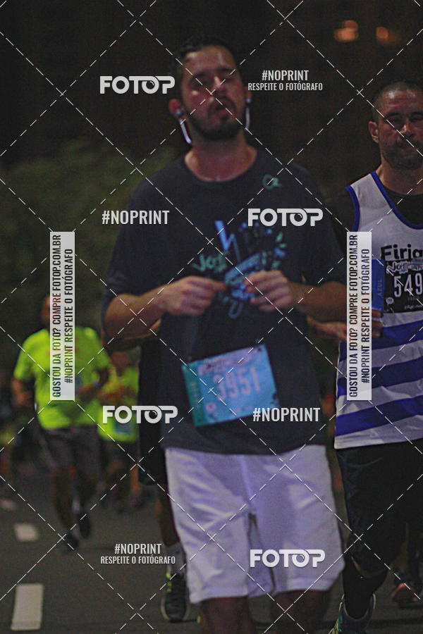 Buy your photos of the eventNight Run 2019 - Pop - Rio de Janeiro on Fotop