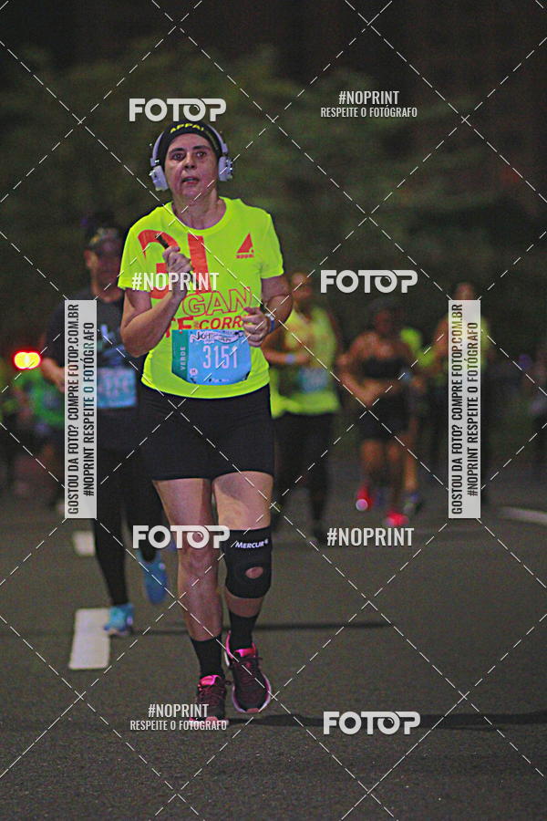 Buy your photos of the eventNight Run 2019 - Pop - Rio de Janeiro on Fotop