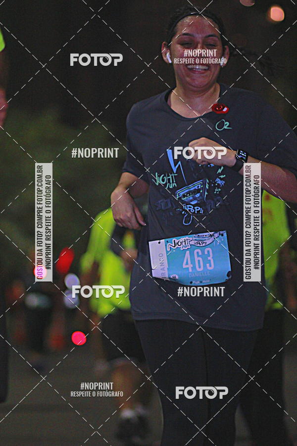 Buy your photos of the eventNight Run 2019 - Pop - Rio de Janeiro on Fotop