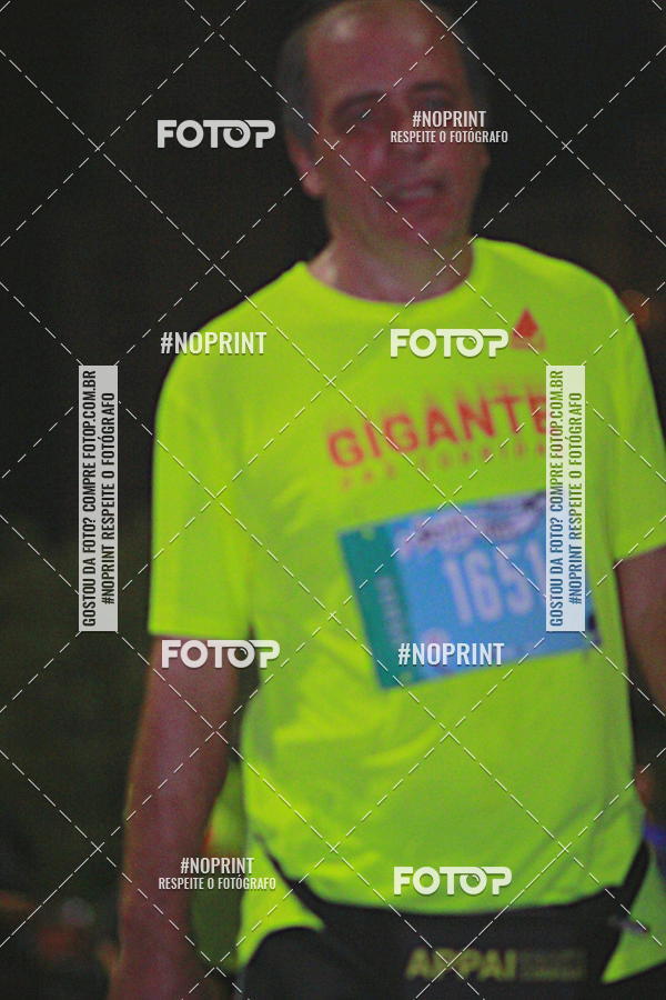 Buy your photos of the eventNight Run 2019 - Pop - Rio de Janeiro on Fotop