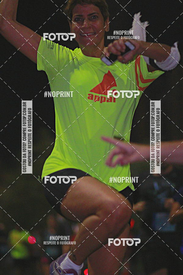 Buy your photos of the eventNight Run 2019 - Pop - Rio de Janeiro on Fotop