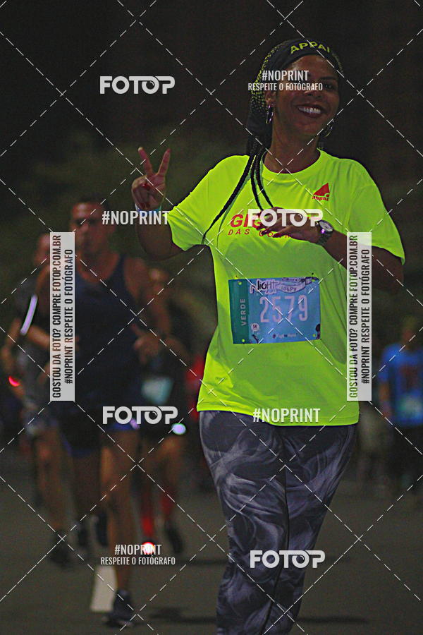 Buy your photos of the eventNight Run 2019 - Pop - Rio de Janeiro on Fotop