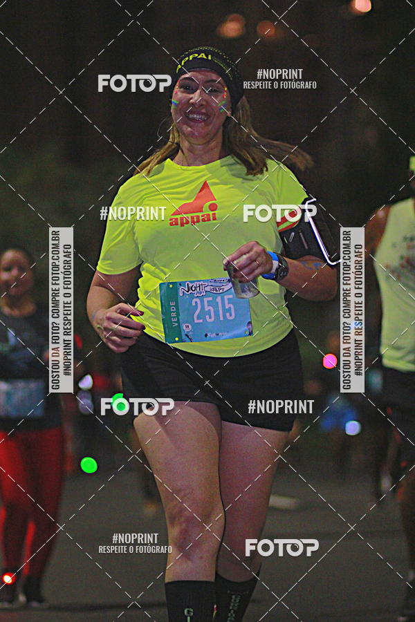 Buy your photos of the eventNight Run 2019 - Pop - Rio de Janeiro on Fotop