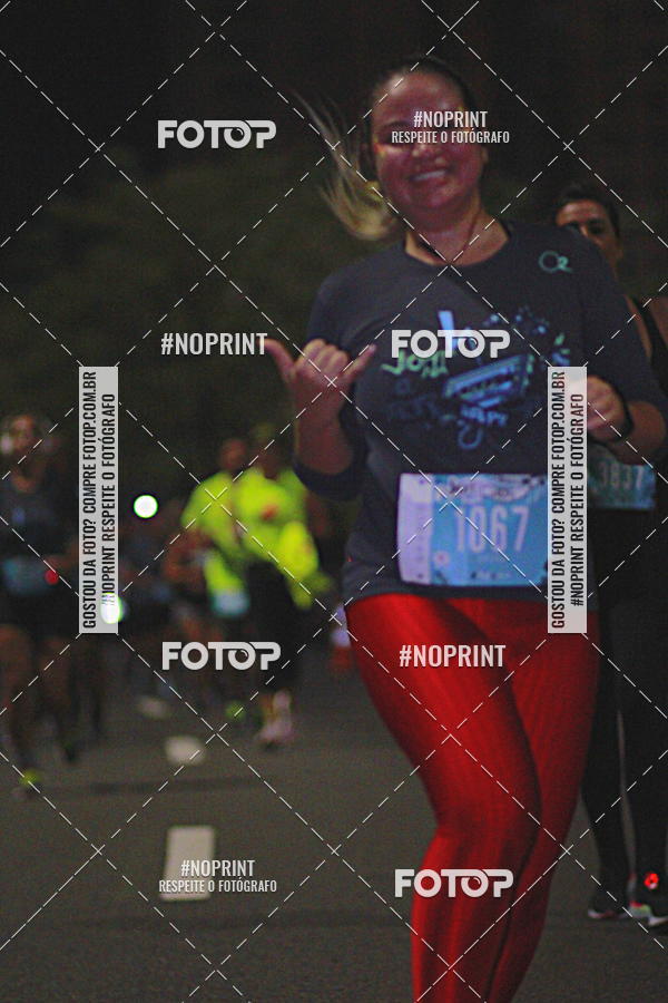 Buy your photos of the eventNight Run 2019 - Pop - Rio de Janeiro on Fotop