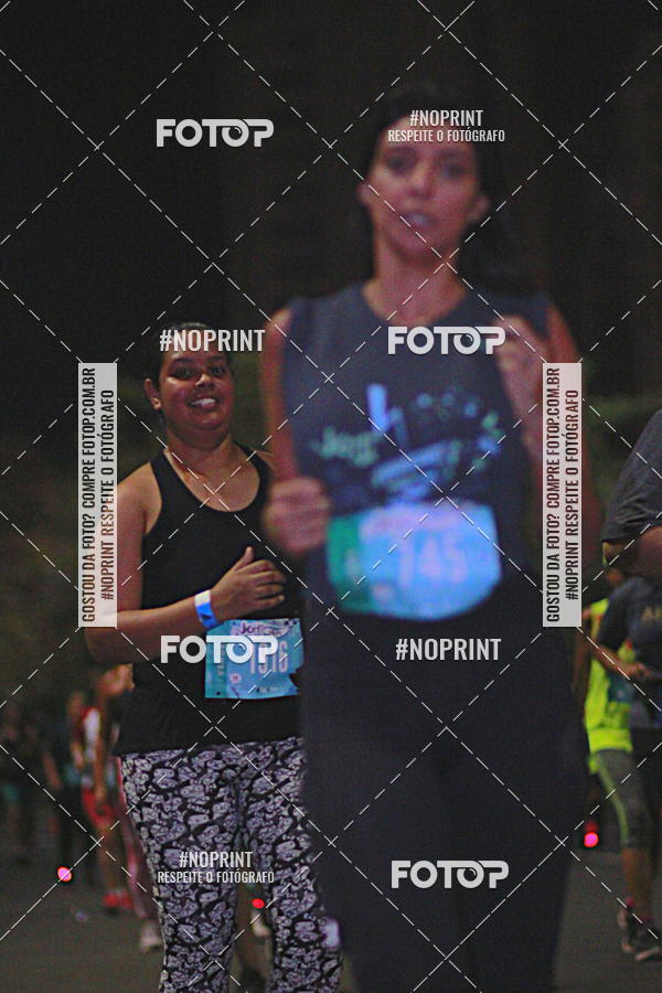 Buy your photos of the eventNight Run 2019 - Pop - Rio de Janeiro on Fotop