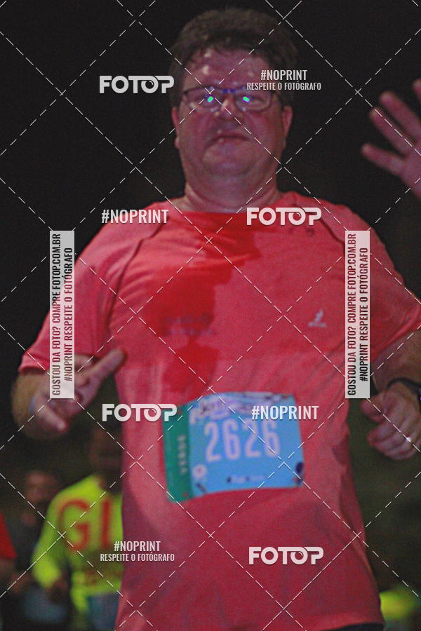 Buy your photos of the eventNight Run 2019 - Pop - Rio de Janeiro on Fotop
