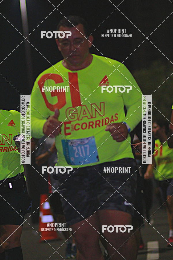 Buy your photos of the eventNight Run 2019 - Pop - Rio de Janeiro on Fotop