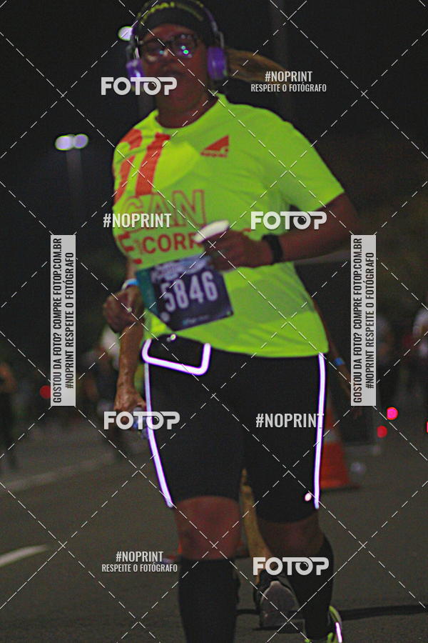 Buy your photos of the eventNight Run 2019 - Pop - Rio de Janeiro on Fotop