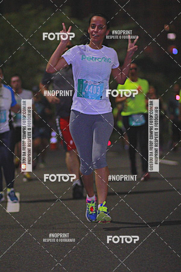 Buy your photos of the eventNight Run 2019 - Pop - Rio de Janeiro on Fotop