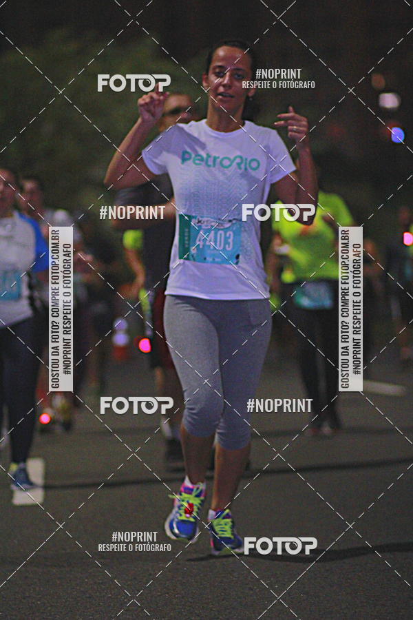Buy your photos of the eventNight Run 2019 - Pop - Rio de Janeiro on Fotop