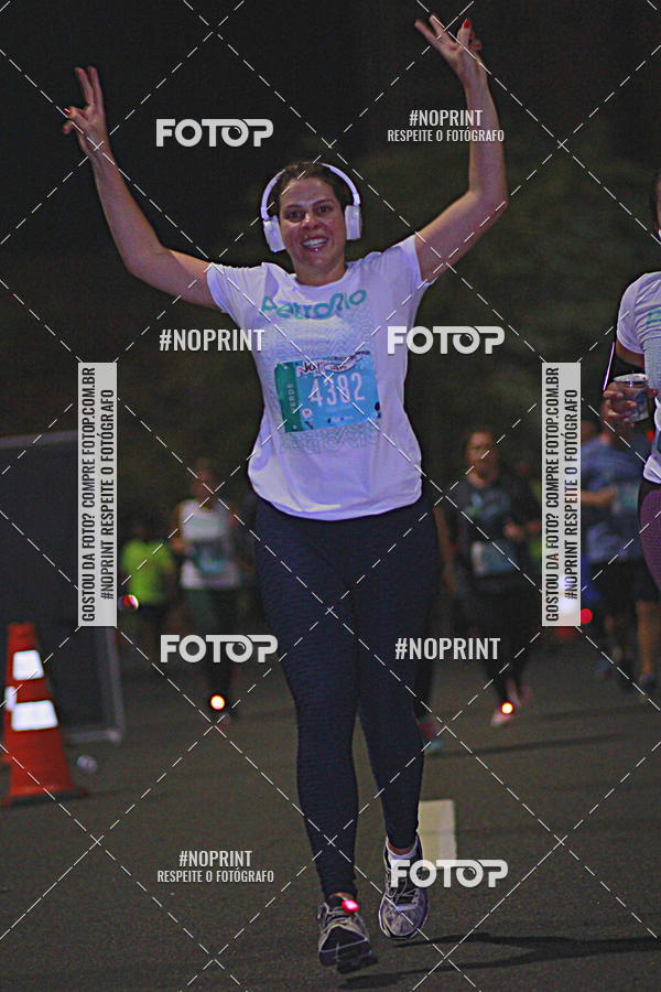 Buy your photos of the eventNight Run 2019 - Pop - Rio de Janeiro on Fotop