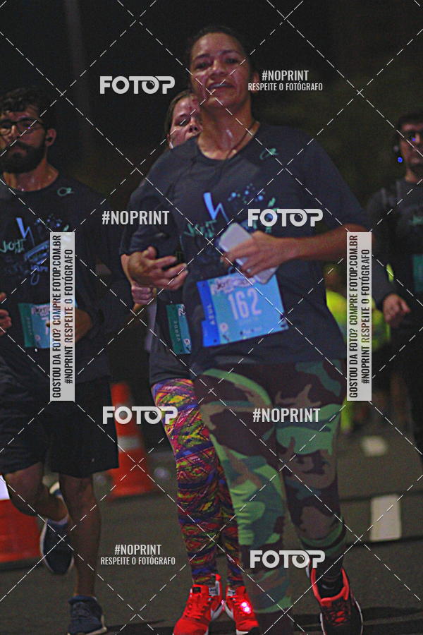 Buy your photos of the eventNight Run 2019 - Pop - Rio de Janeiro on Fotop