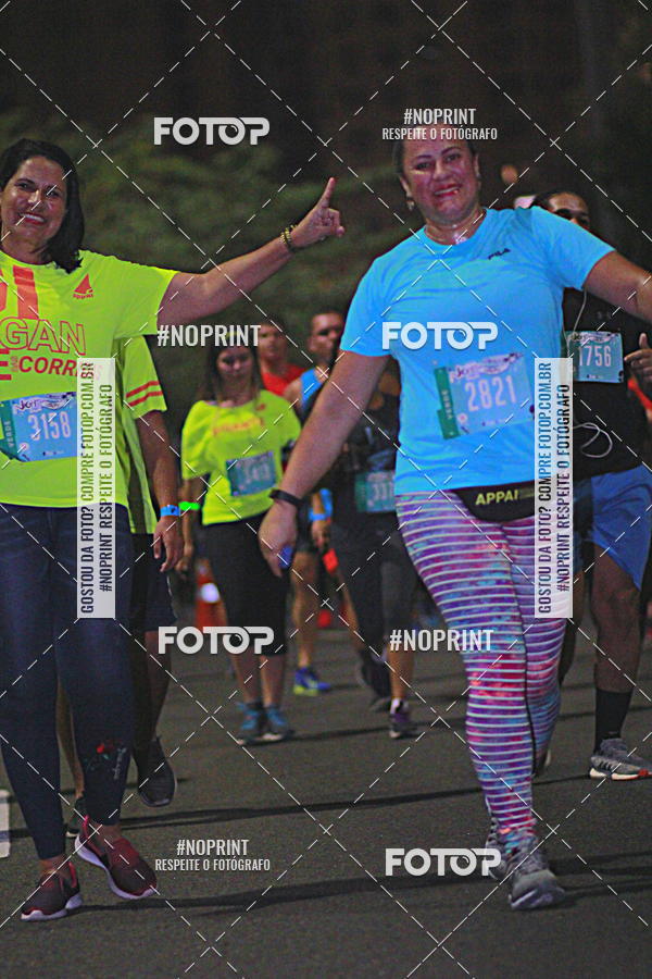 Buy your photos of the eventNight Run 2019 - Pop - Rio de Janeiro on Fotop