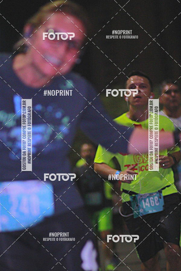 Buy your photos of the eventNight Run 2019 - Pop - Rio de Janeiro on Fotop