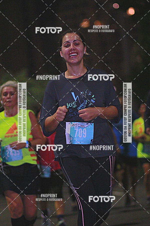 Buy your photos of the eventNight Run 2019 - Pop - Rio de Janeiro on Fotop
