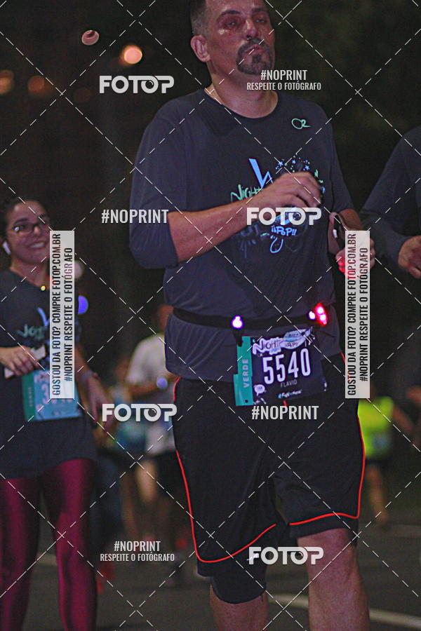 Buy your photos of the eventNight Run 2019 - Pop - Rio de Janeiro on Fotop