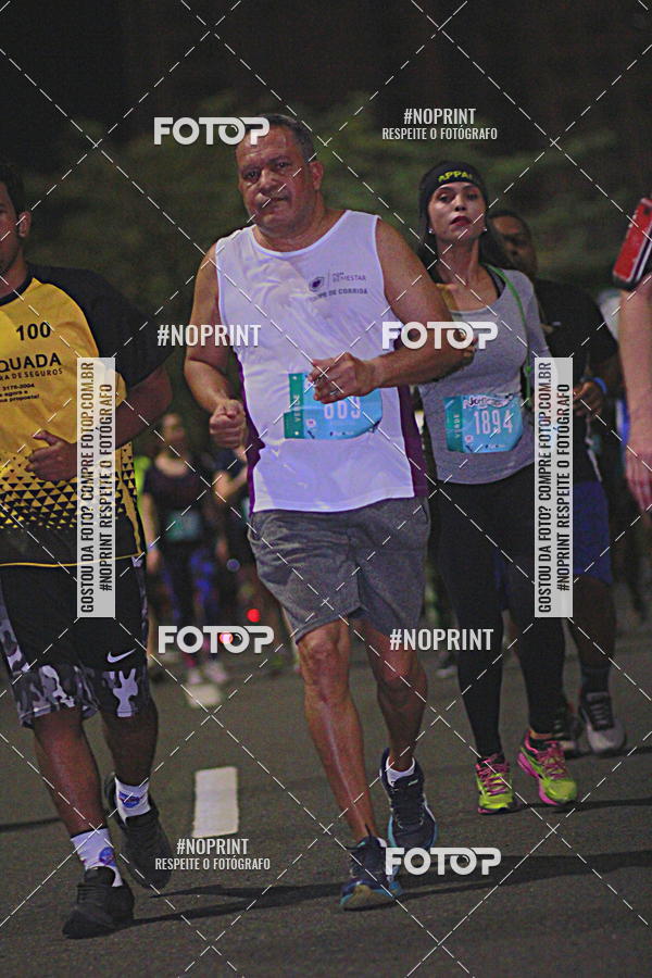 Buy your photos of the eventNight Run 2019 - Pop - Rio de Janeiro on Fotop