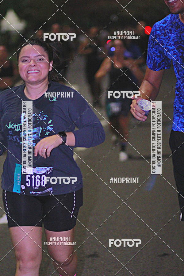 Buy your photos of the eventNight Run 2019 - Pop - Rio de Janeiro on Fotop