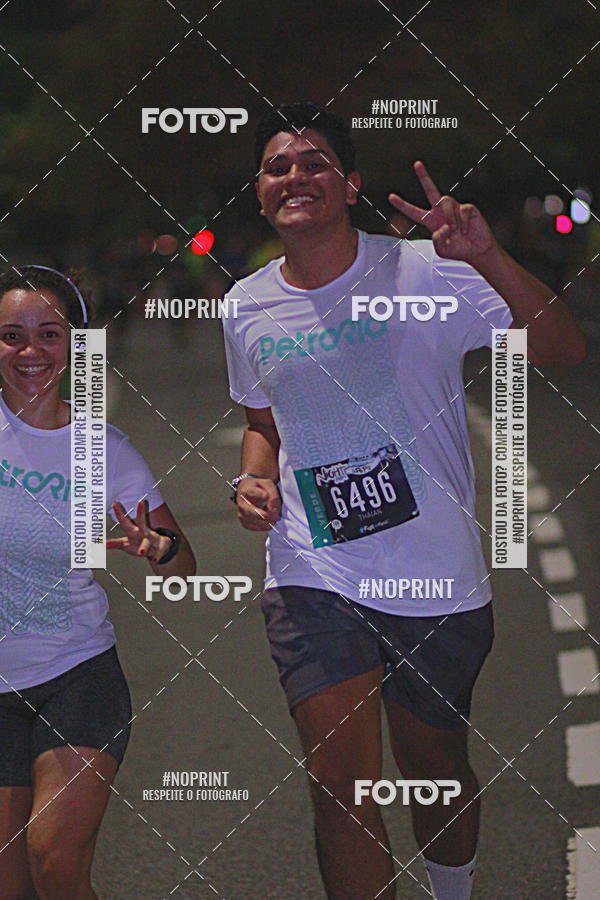 Buy your photos of the eventNight Run 2019 - Pop - Rio de Janeiro on Fotop