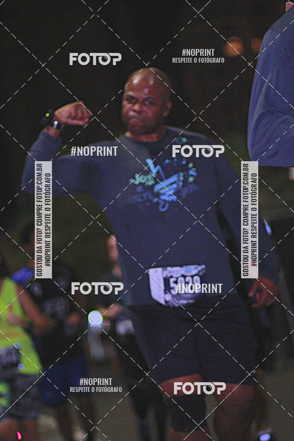 Buy your photos of the eventNight Run 2019 - Pop - Rio de Janeiro on Fotop