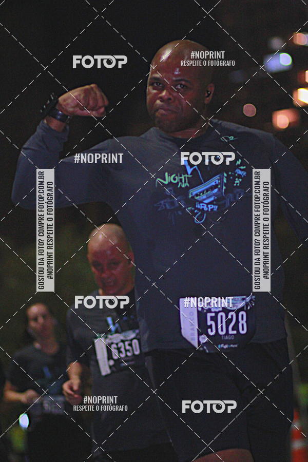 Buy your photos of the eventNight Run 2019 - Pop - Rio de Janeiro on Fotop