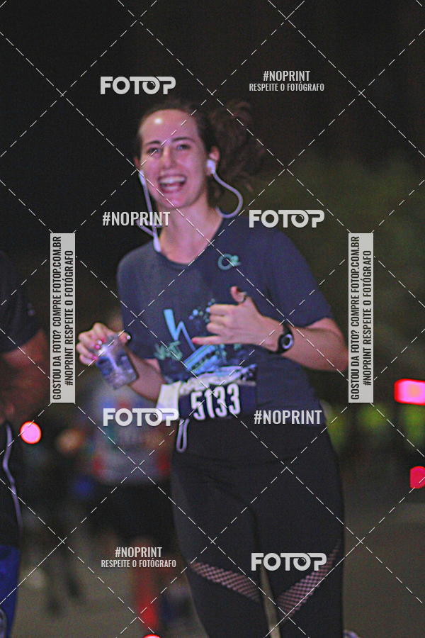 Buy your photos of the eventNight Run 2019 - Pop - Rio de Janeiro on Fotop