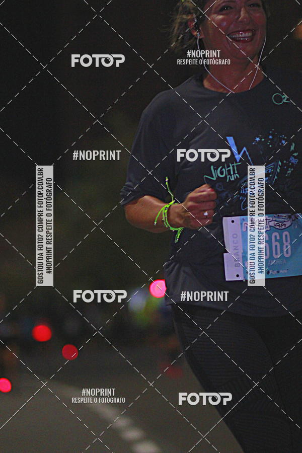 Buy your photos of the eventNight Run 2019 - Pop - Rio de Janeiro on Fotop