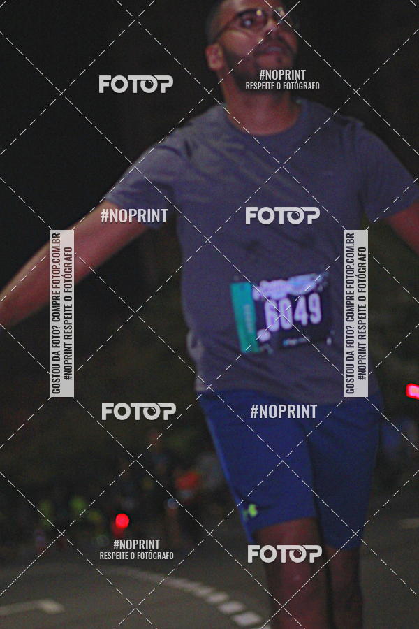 Buy your photos of the eventNight Run 2019 - Pop - Rio de Janeiro on Fotop