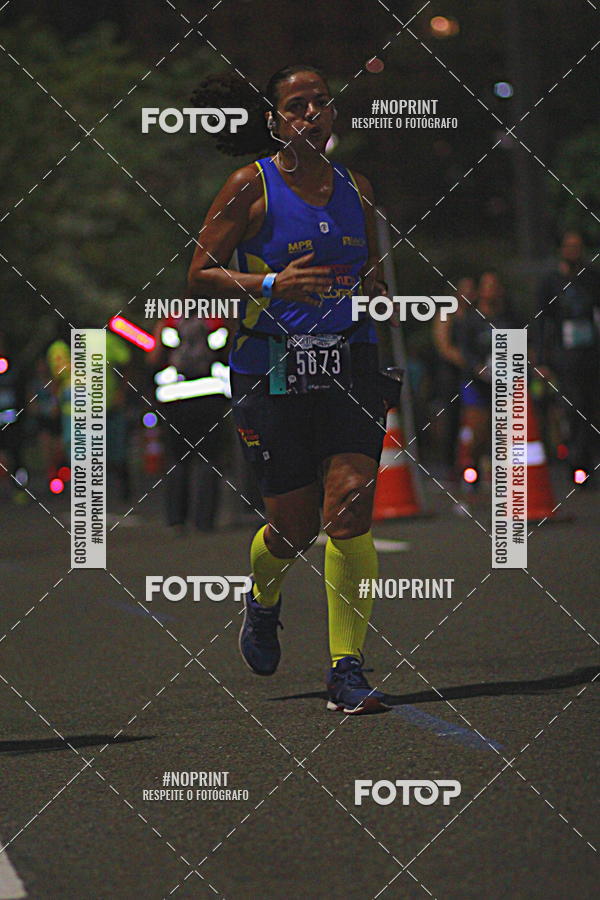 Buy your photos of the eventNight Run 2019 - Pop - Rio de Janeiro on Fotop