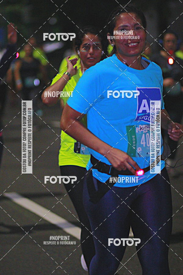Buy your photos of the eventNight Run 2019 - Pop - Rio de Janeiro on Fotop