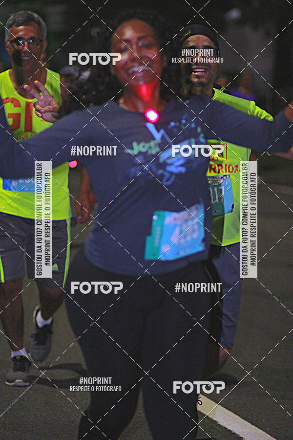 Buy your photos of the eventNight Run 2019 - Pop - Rio de Janeiro on Fotop