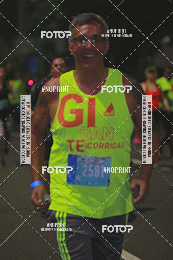 Buy your photos of the eventNight Run 2019 - Pop - Rio de Janeiro on Fotop
