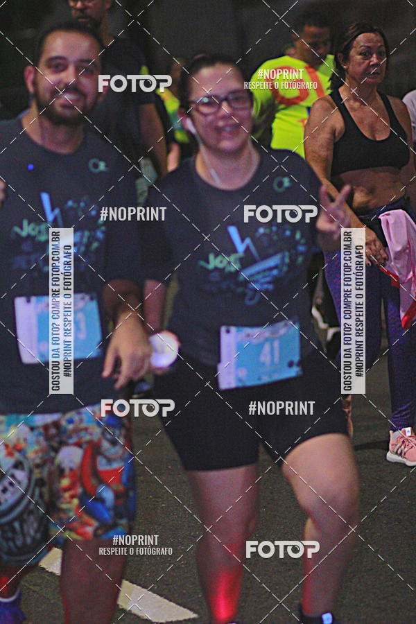 Buy your photos of the eventNight Run 2019 - Pop - Rio de Janeiro on Fotop