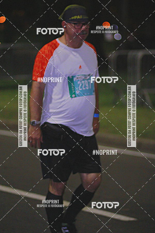 Buy your photos of the eventNight Run 2019 - Pop - Rio de Janeiro on Fotop