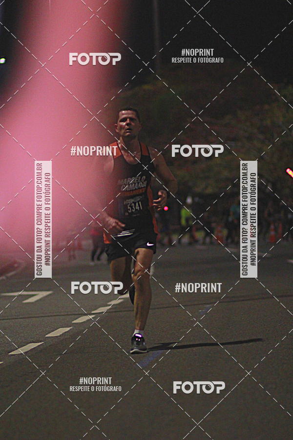 Buy your photos of the eventNight Run 2019 - Pop - Rio de Janeiro on Fotop