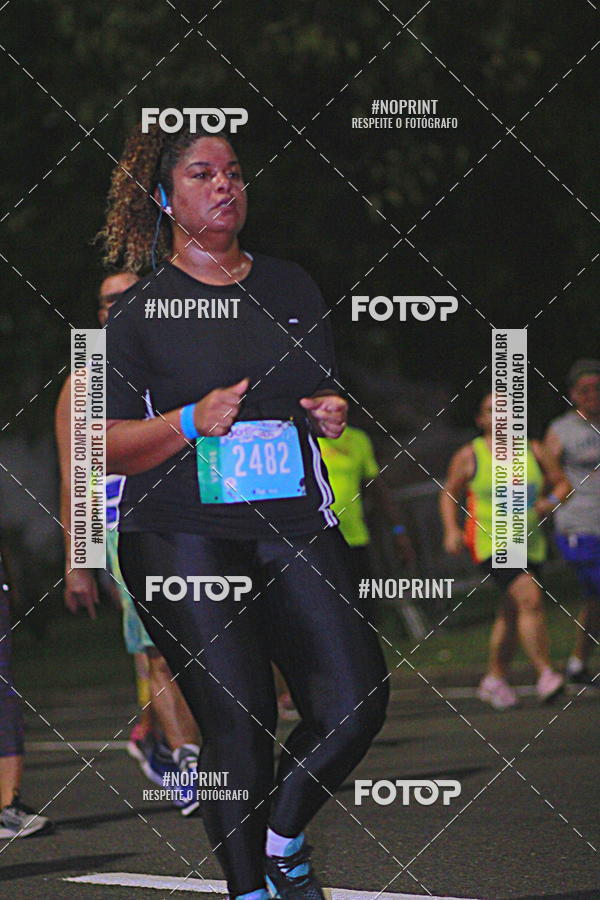 Buy your photos of the eventNight Run 2019 - Pop - Rio de Janeiro on Fotop