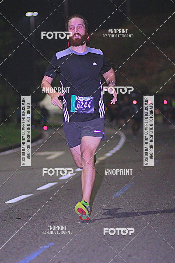 Buy your photos of the eventNight Run 2019 - Pop - Rio de Janeiro on Fotop