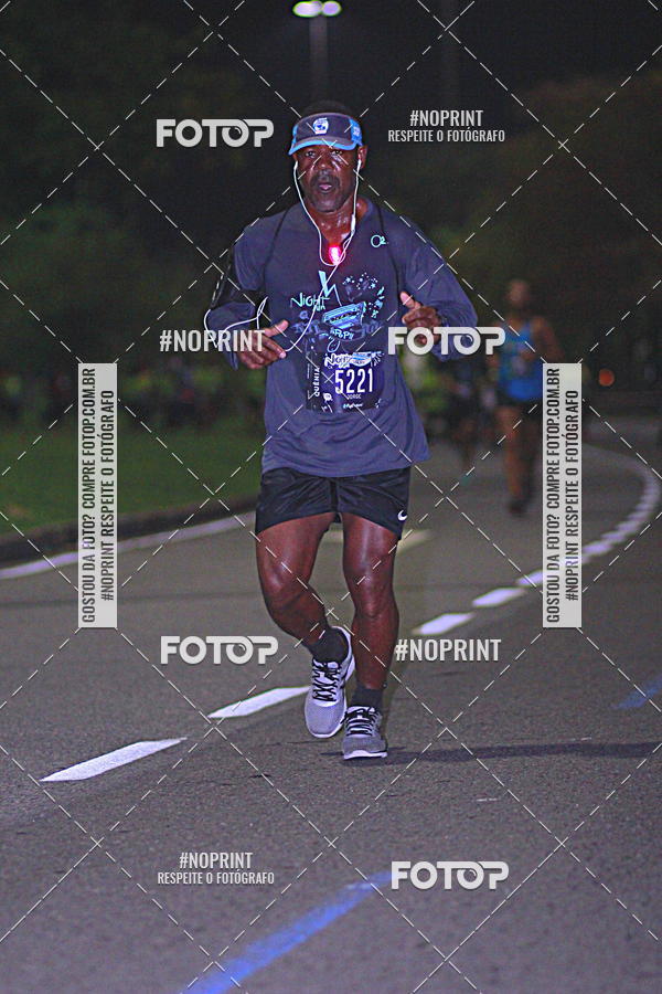 Buy your photos of the eventNight Run 2019 - Pop - Rio de Janeiro on Fotop