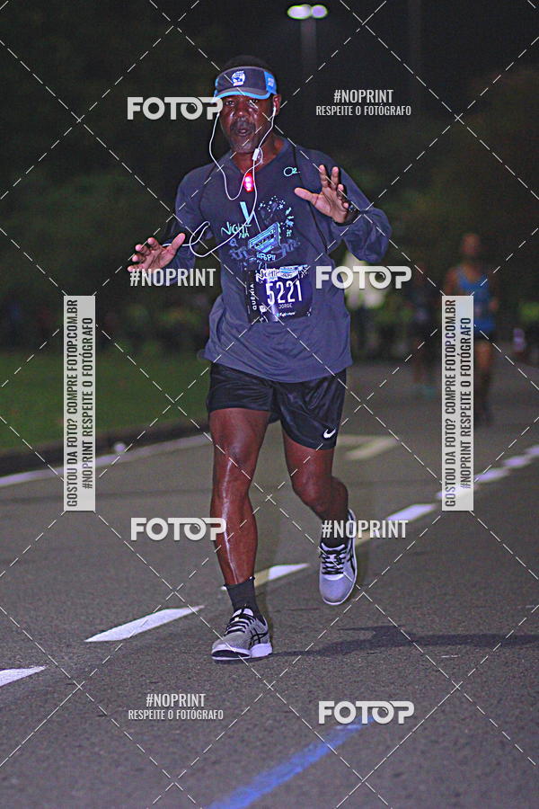 Buy your photos of the eventNight Run 2019 - Pop - Rio de Janeiro on Fotop