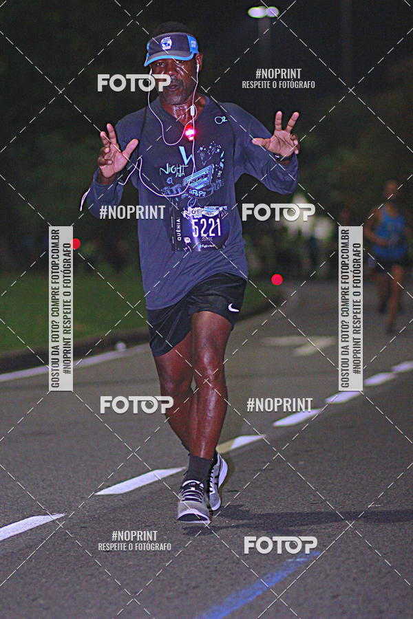 Buy your photos of the eventNight Run 2019 - Pop - Rio de Janeiro on Fotop