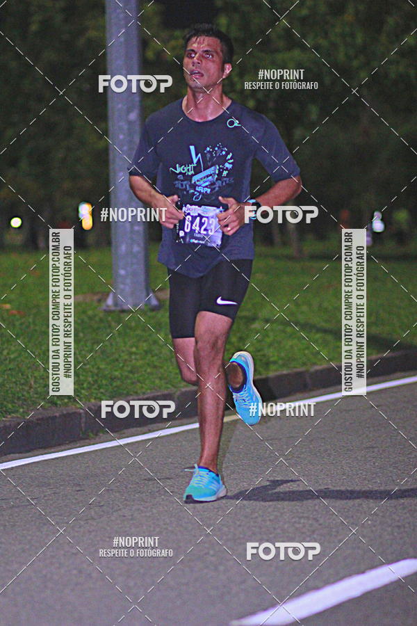 Buy your photos of the eventNight Run 2019 - Pop - Rio de Janeiro on Fotop