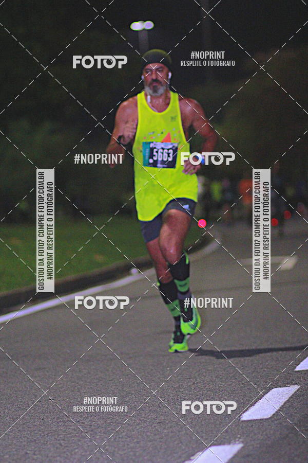 Buy your photos of the eventNight Run 2019 - Pop - Rio de Janeiro on Fotop