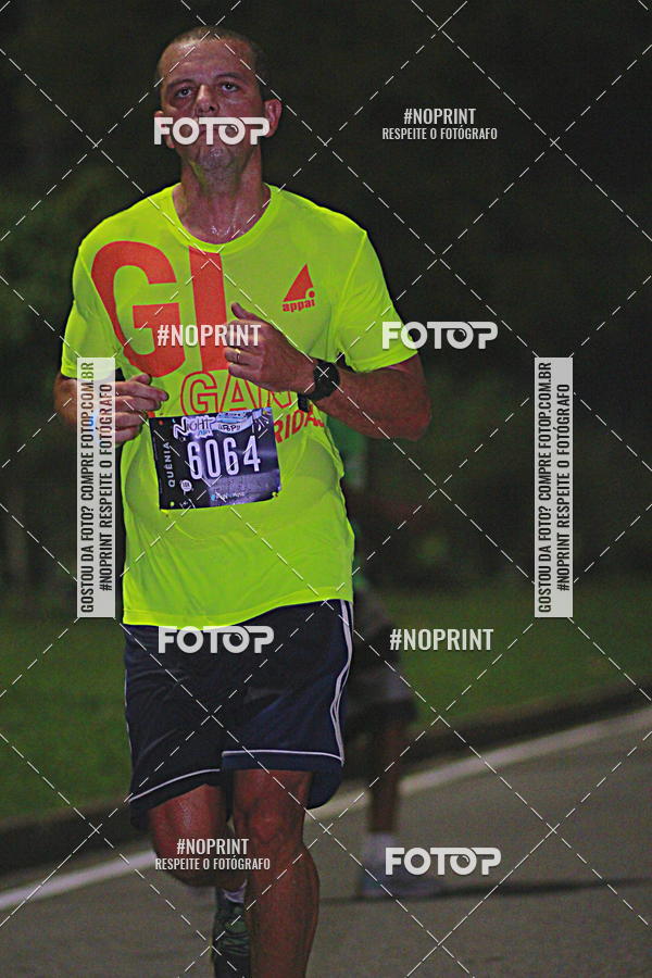 Buy your photos of the eventNight Run 2019 - Pop - Rio de Janeiro on Fotop