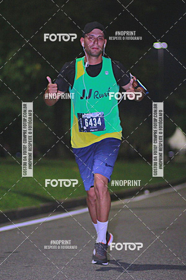 Buy your photos of the eventNight Run 2019 - Pop - Rio de Janeiro on Fotop