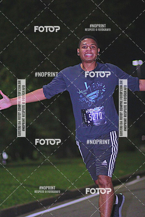 Buy your photos of the eventNight Run 2019 - Pop - Rio de Janeiro on Fotop