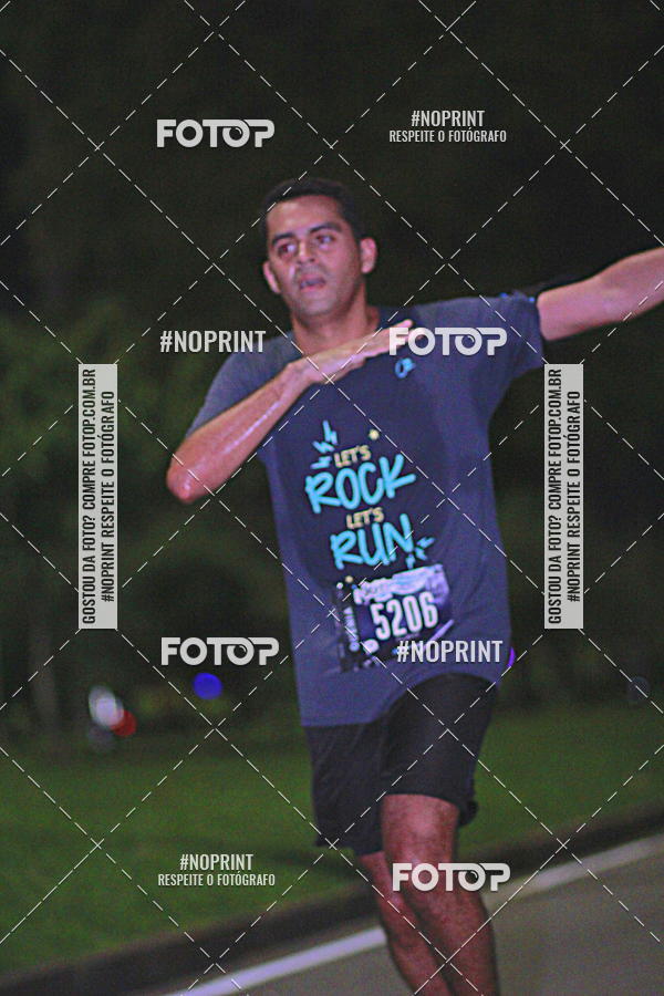 Buy your photos of the eventNight Run 2019 - Pop - Rio de Janeiro on Fotop