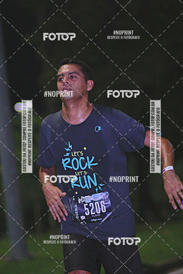 Buy your photos of the eventNight Run 2019 - Pop - Rio de Janeiro on Fotop