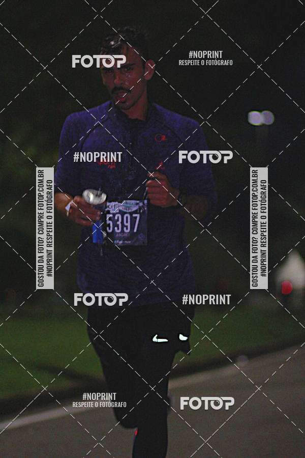 Buy your photos of the eventNight Run 2019 - Pop - Rio de Janeiro on Fotop